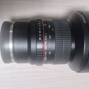 삼양 14mm F2,8렌즈 소니마운트