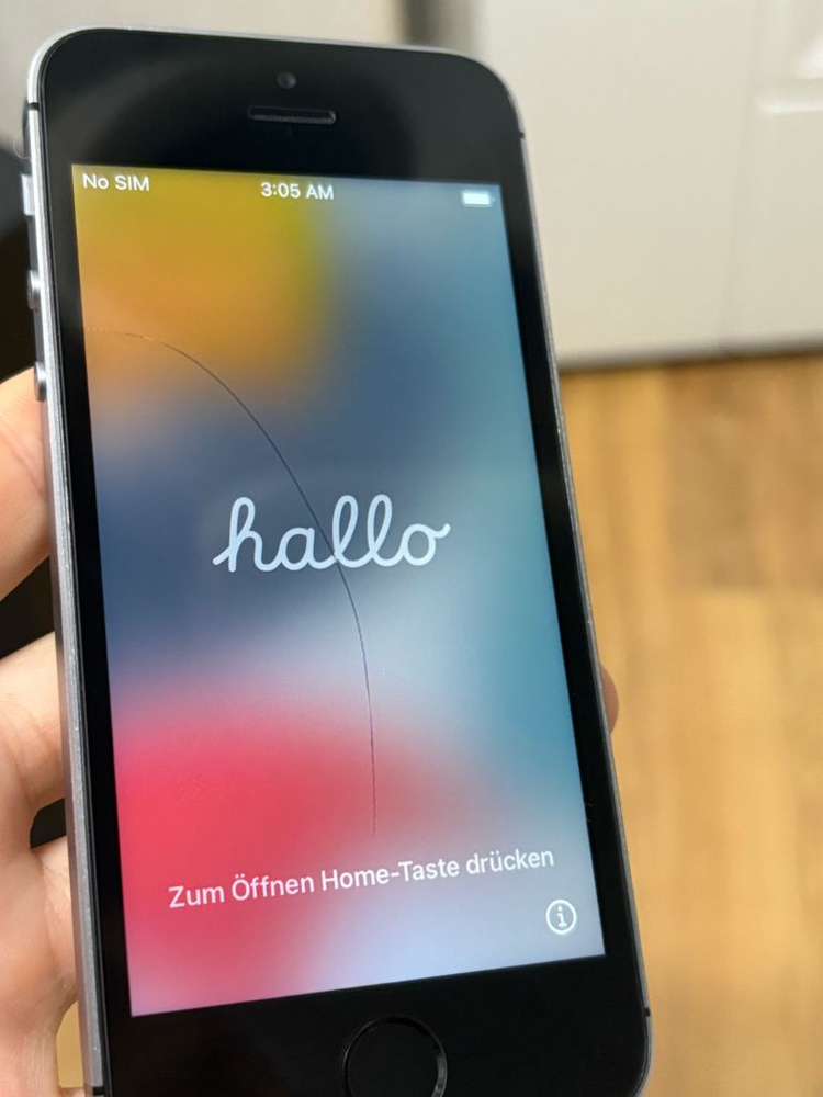 애플 아이폰SE1 스페이스 그레이 128GB 이미지