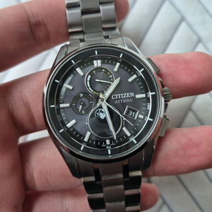 시티즌 아테사 문페이즈 BY1001-66E 풀박스 거의 새거급 티타늄