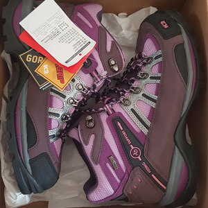 K2 케이투 라이노 XGRIP고어텍스 goretex 여성용 등산화 255 저렴히 팝니다 고어텍스 등산화 여자등산