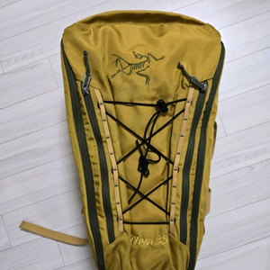 아크테릭스 미우라35 운포