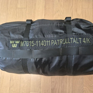 힐레베르그 케론 4GT 밀리터리 (정품 그라운드시트 포함) 팝니다.