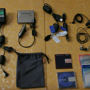sony HiMD MZ-NH1 팝니다