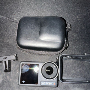 오즈모 액션4 팝니다.