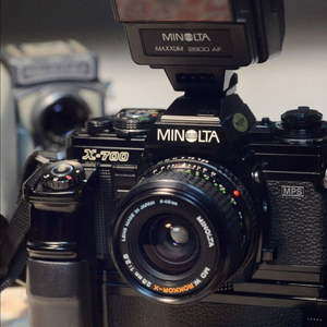 미놀타 X-700 + 모터드라이브+ 플래시