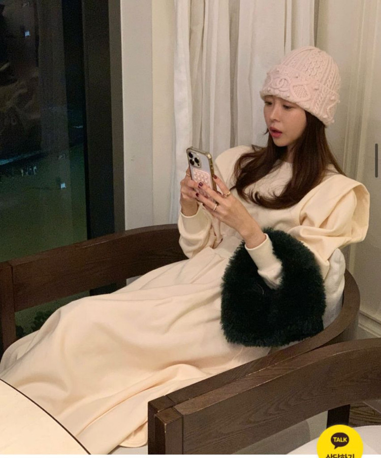 바이씨니 소프트맨투맨ops (크림) 이미지