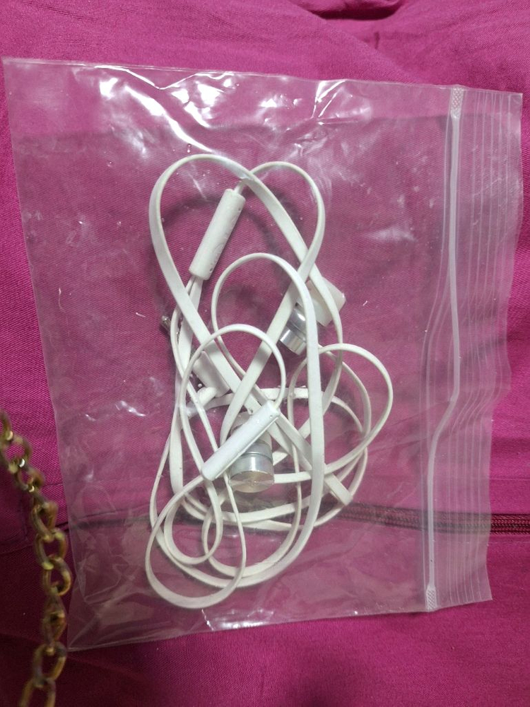 엘지 유선이어폰. C타입아님--1