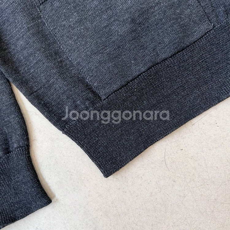 메종키츠네 더블폭스헤드 레귤러 V넥 가디건--4