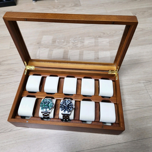 원목 시계 보관함 판매 합니다.