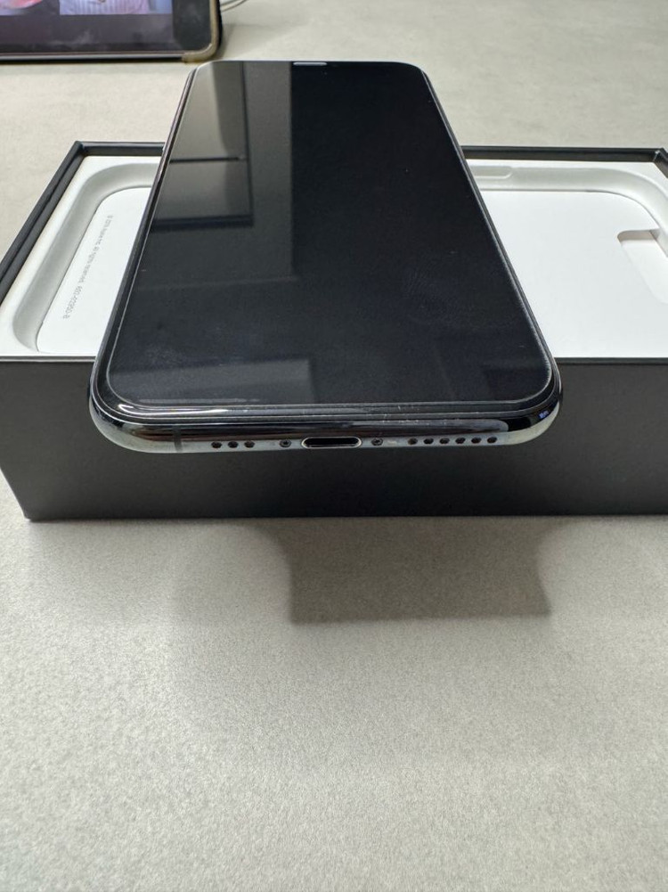 아이폰 11프로 256 이미지