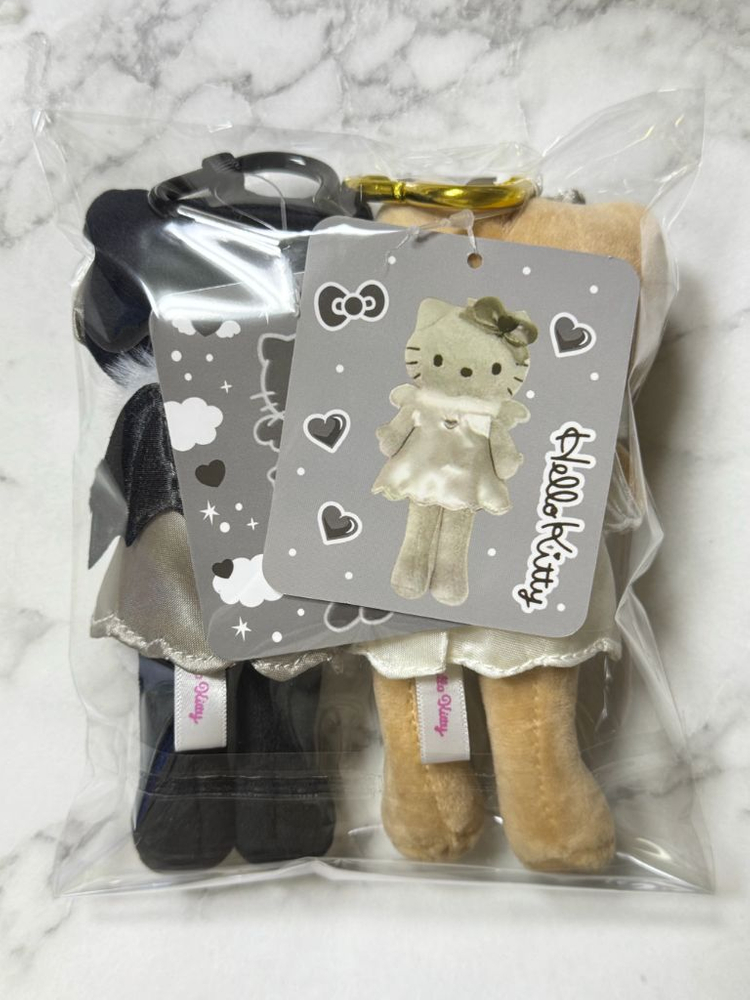 천사&악마 헬로키티 롱다리 인형 키링 세트(새상품) 이미지