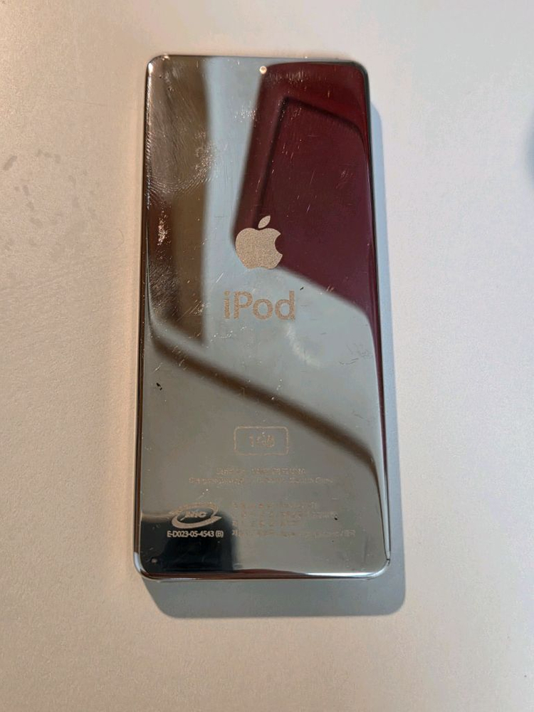 제네바s 레드색상 스피커 아이팟 나노1세대 일괄팝니다 이미지