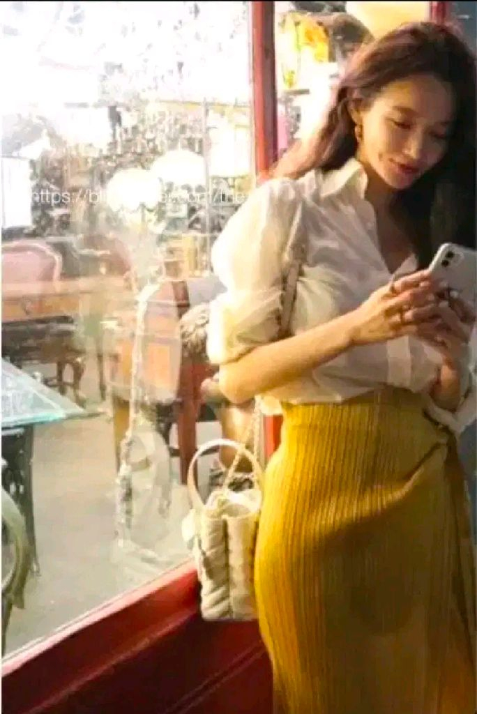 강민경님 착용)플리츠플리즈 랩스커트 JAM 블루 세트~--1