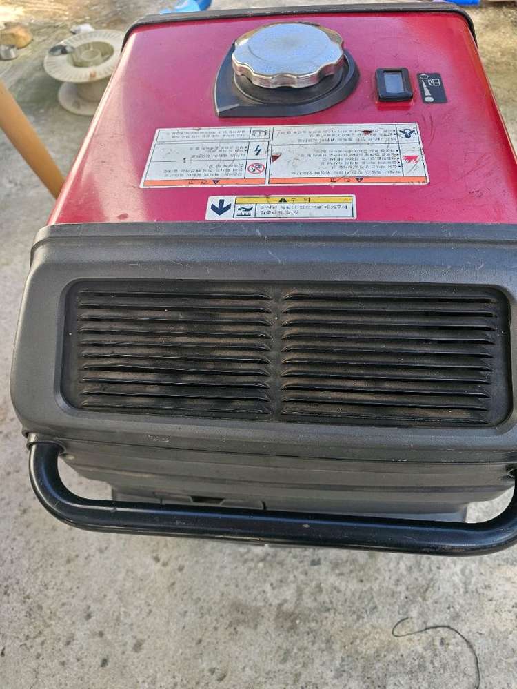 혼다 EU30is 인버터 발전기 이미지