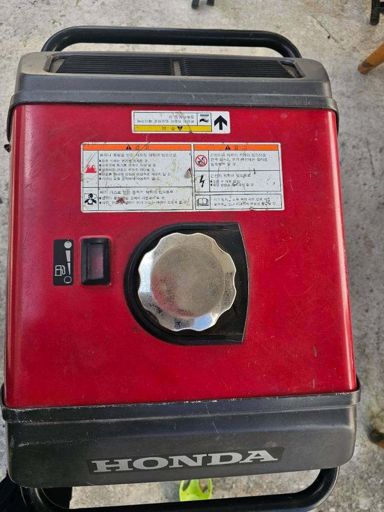 혼다 EU30is 인버터 발전기 이미지