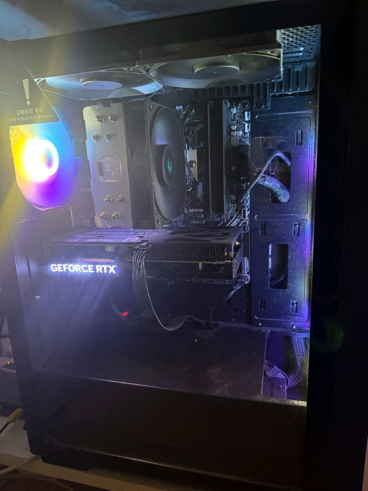 조립PC 4060TI 7500F 패트리트 하이닉스 A다이 언락 램 컴퓨터 팝니다.--1