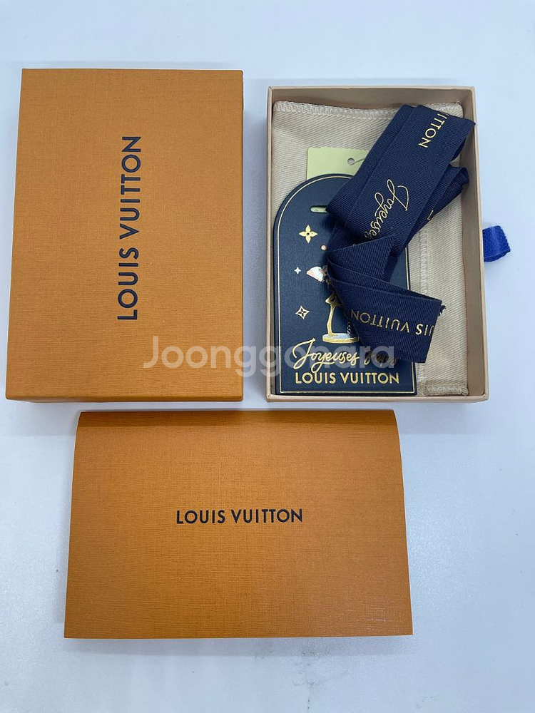 루이비통 포르트 카르트 마그넷 풀구성 정품--2