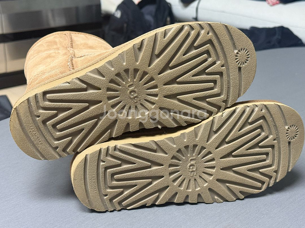 어그부츠 클래식 쇼트 240사이즈(체스트넛)--5