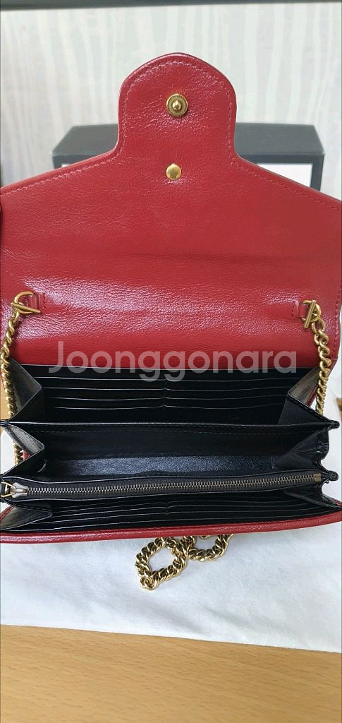 구찌 마몬트 마틀라세 크로스백 정품S급(감정O)프라다루이비통디올고야드샤넬셀린느보테가생로랑버버리발렌시아가--8