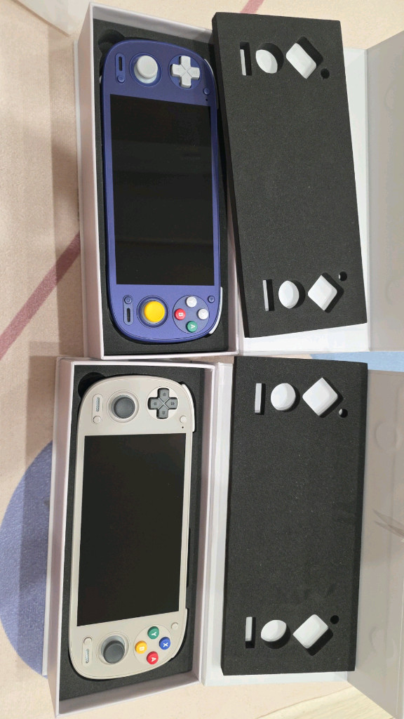 레트로이드 포켓 G2(Retroid Pocket G2) 새상품--3