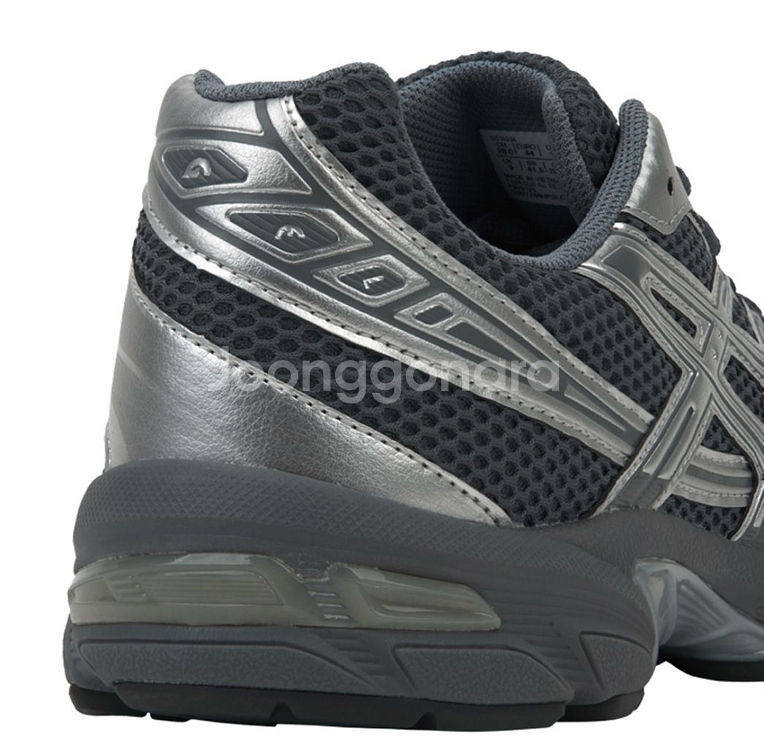 (새상품)아식스 젤 1130 스틸 그레이 퓨어 실버 240--4