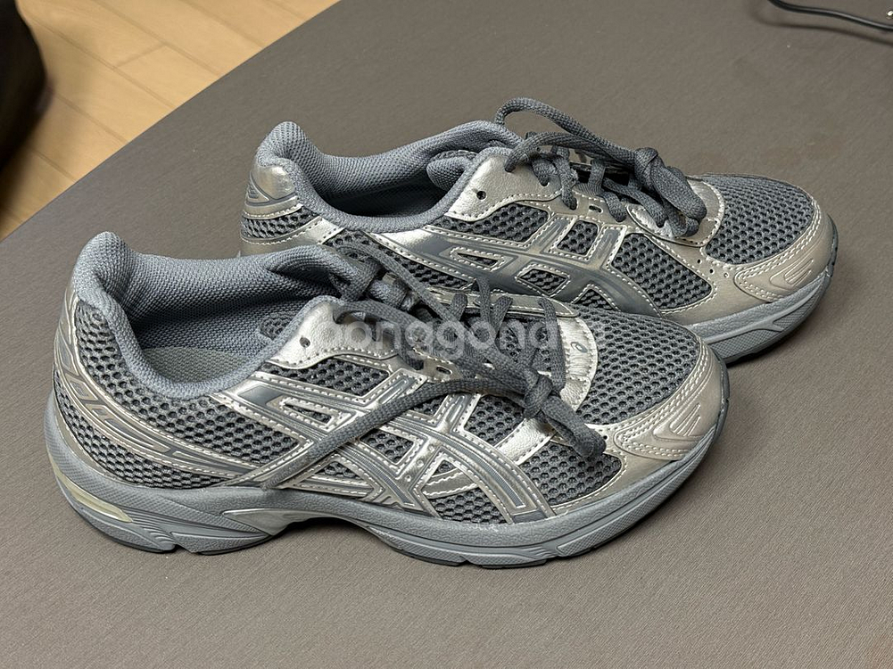 (새상품)아식스 젤 1130 스틸 그레이 퓨어 실버 240--6