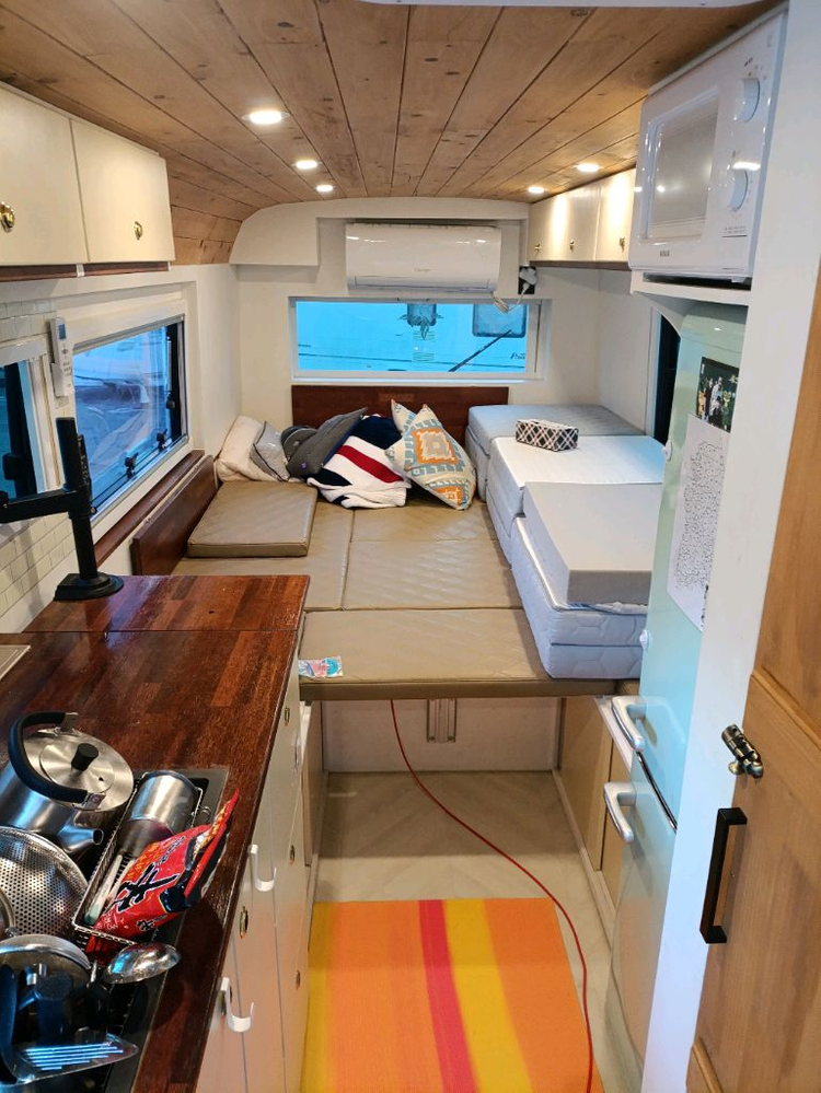 현대 카운티 캠핑카--1