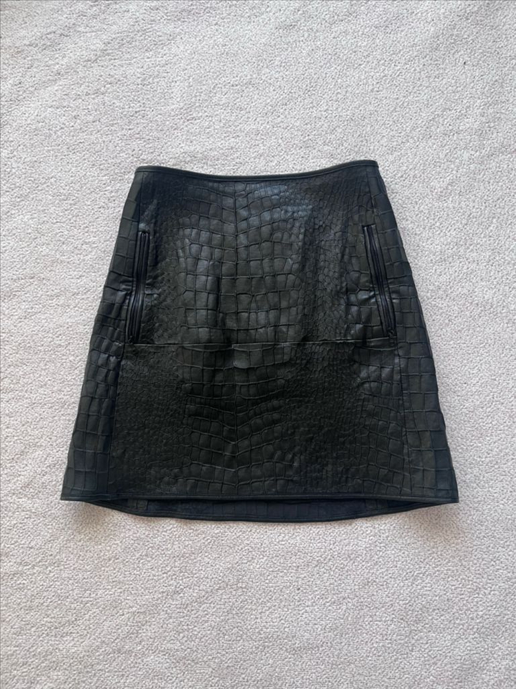 아크네 양가죽스커트--1