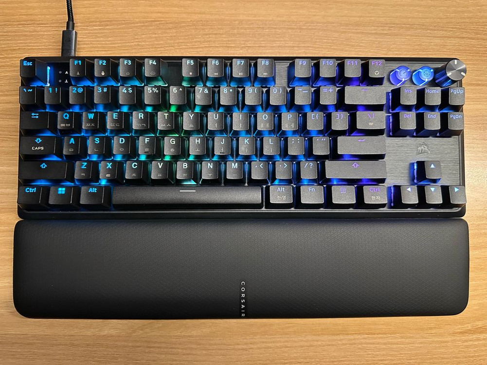 커세어 K70 PRO TKL MGX 래피드트리거 블랙 판매합니다.--0