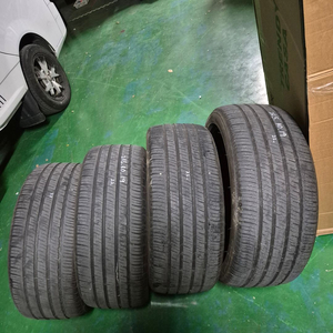 245-40-19 미쉐린 MXM4 중고타이어 4개 이미지