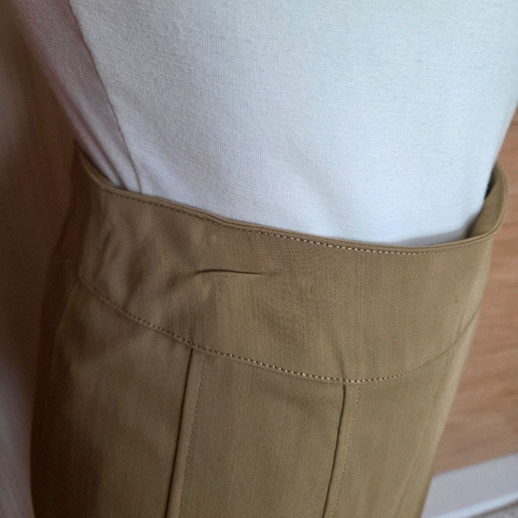 버버리 런던 베이지 플리츠주름 롱스커트치마--2