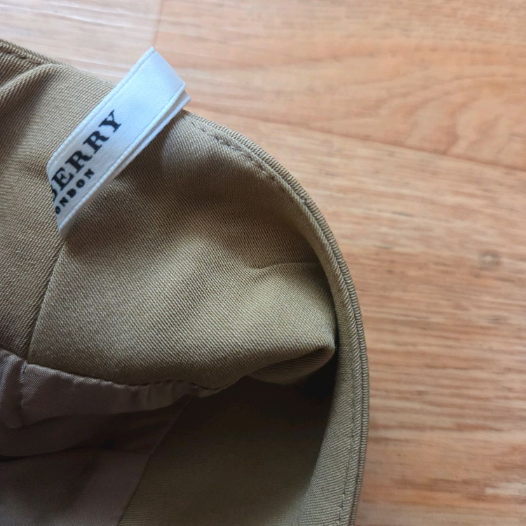 버버리 런던 베이지 플리츠주름 롱스커트치마--7