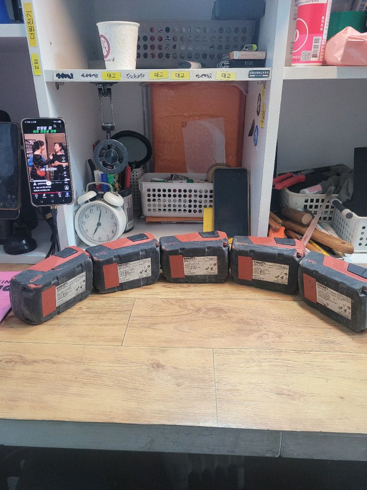 힐티배터리B22 4.0AH 매거진배터리 신형 개당가격 이미지