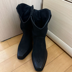 에리얼카럽 누벅 프렌치 웨스턴 부츠 블랙 240