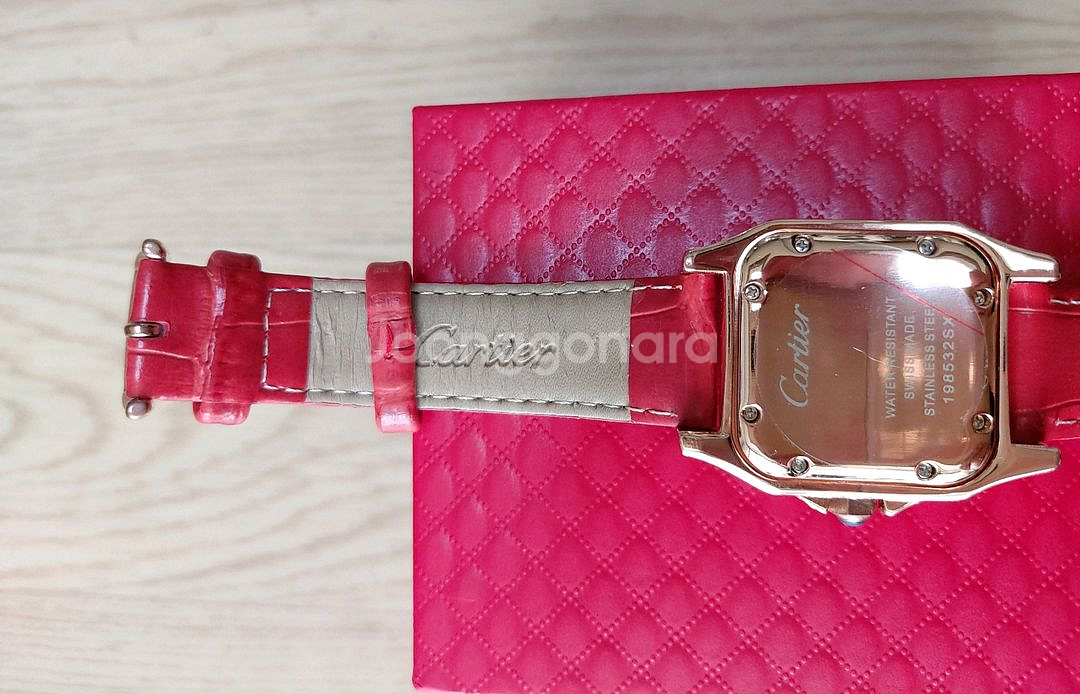 **** 러브 큐빅 스타일 시계(새상품)--8