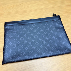 루이비통 이클립스 포쉐트 클러치 M62291