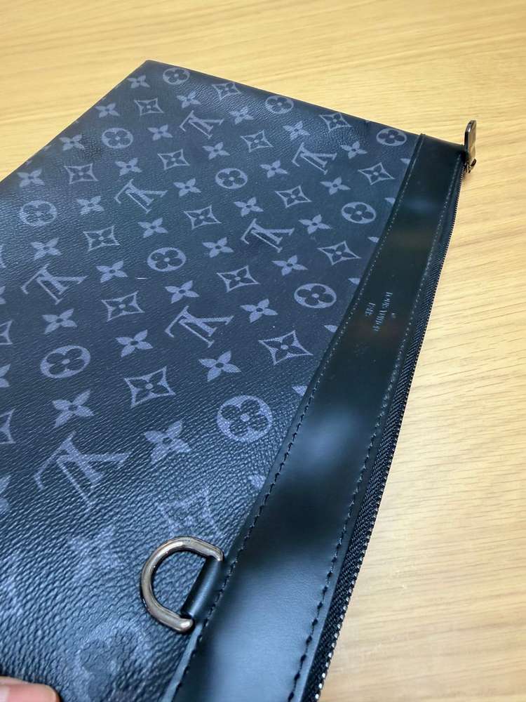 루이비통 이클립스 포쉐트 클러치 M62291--5