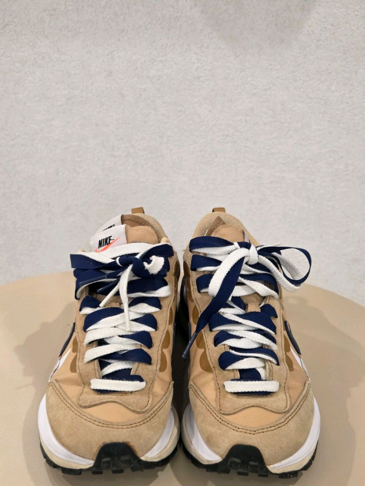 나이키 사카이 베이퍼와플 세서미 앤 블루보이드 230 이미지