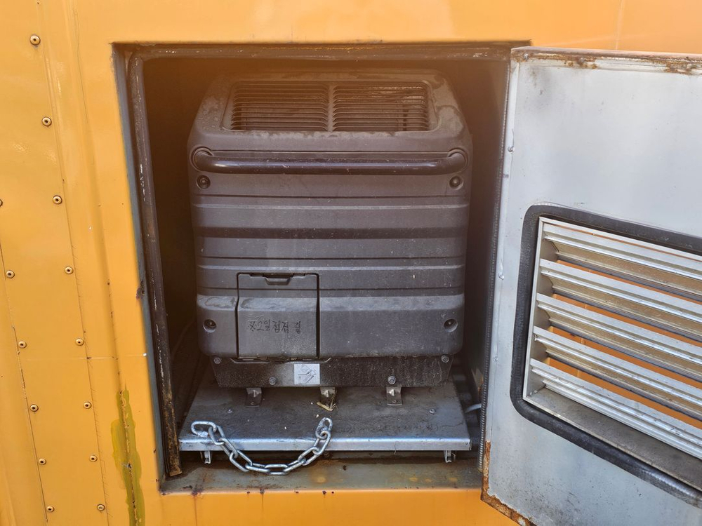 현대 포터2 푸드트럭/16년/오토/9000킬로/구변완료--7