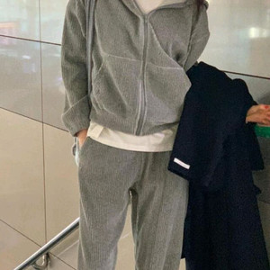 벨벳 트레이닝세트