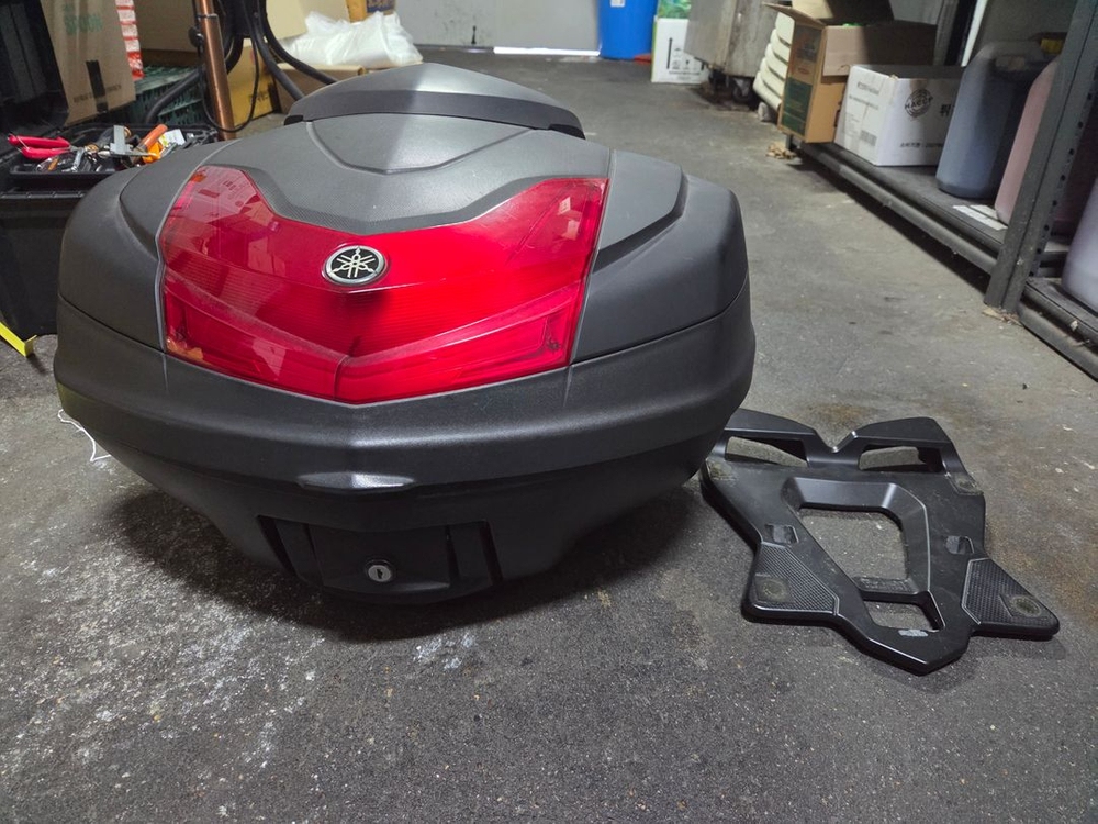 야마하 티맥스DX 이미지