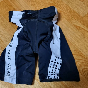 고어바이크 자전거 여성용 반쫄바지 팝니다.