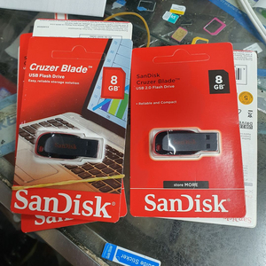 샌디스크 USB2.0 8기 메모리 카드