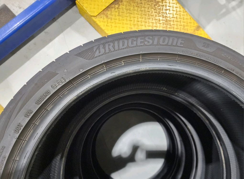 브리지스톤 투란자6 MO 245 40 20, 275 35 20 출고타이어 이미지