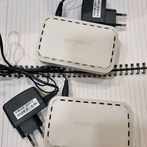 넷기어 GS605 허브