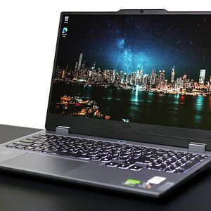 레노버 15인치 게이밍노트북 LOQ(7435HS/4060/램20GB)