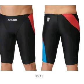 새상품 아레나 25년출시 남자 선수용 4부 수영복