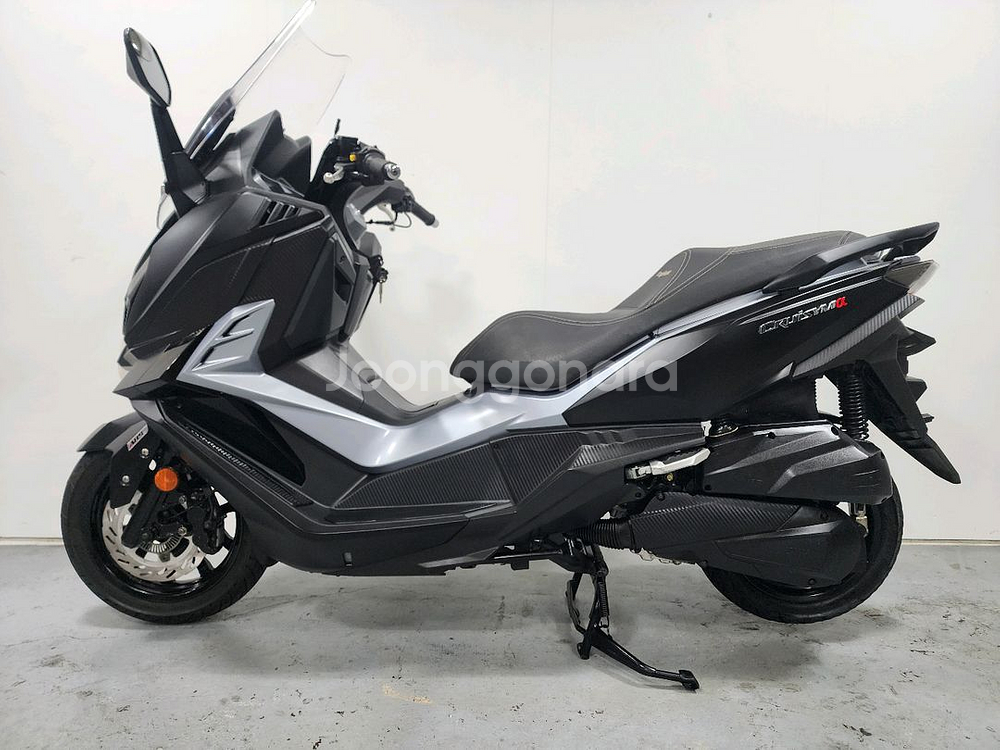 크루심 125 알파 22년식 ABS 신차급컨디션--1