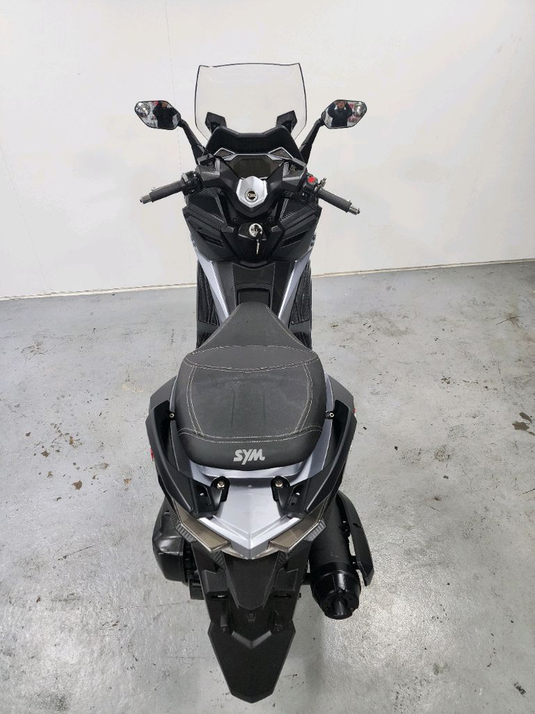 크루심 125 알파 22년식 ABS 신차급컨디션--4