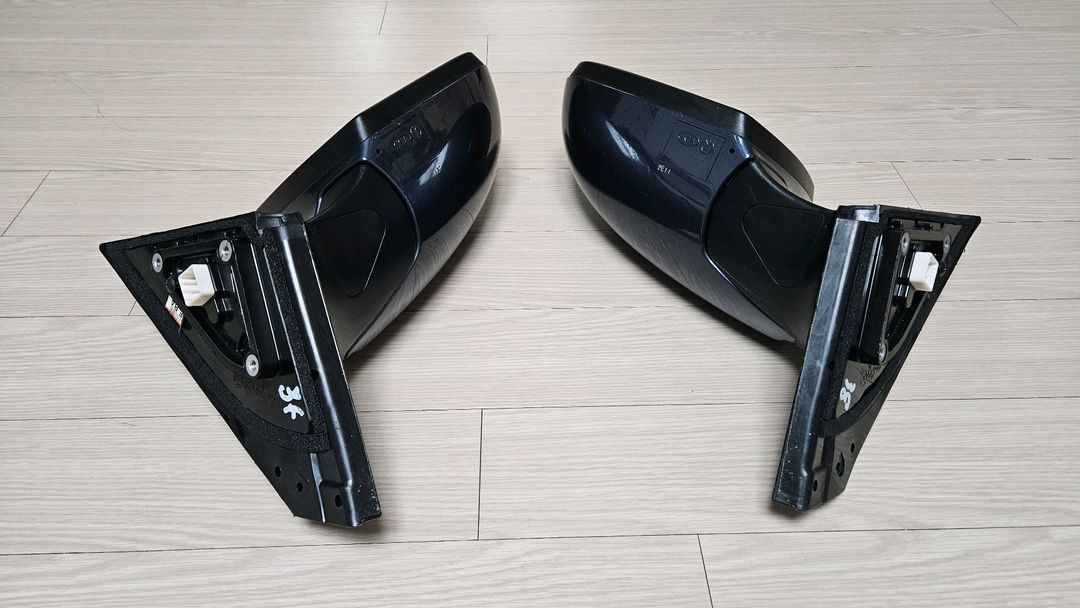 스포티지R 사이드미러 이미지